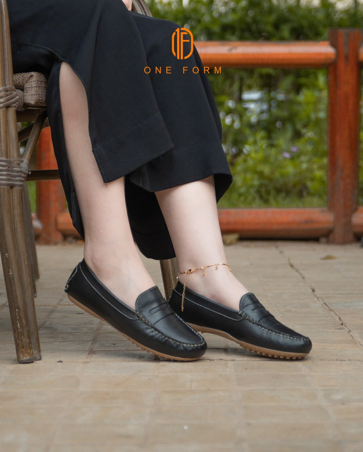 Mocassin Chic en Cuir Grainé Noir