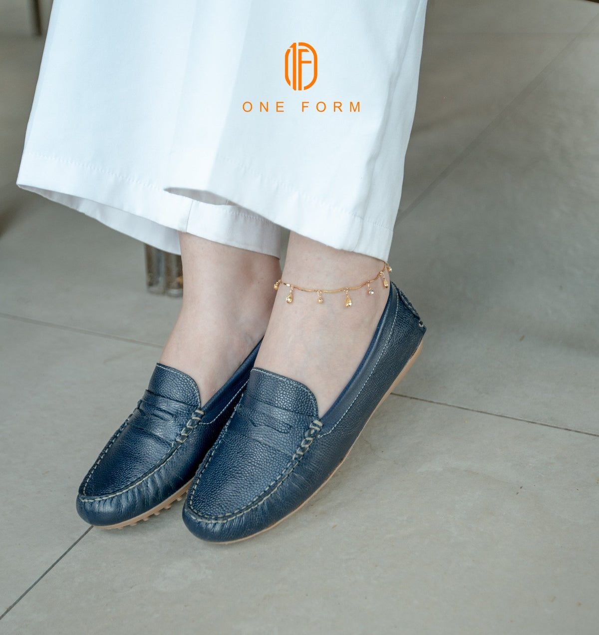 Mocassin Chic en Cuir Grainé Bleu Marine